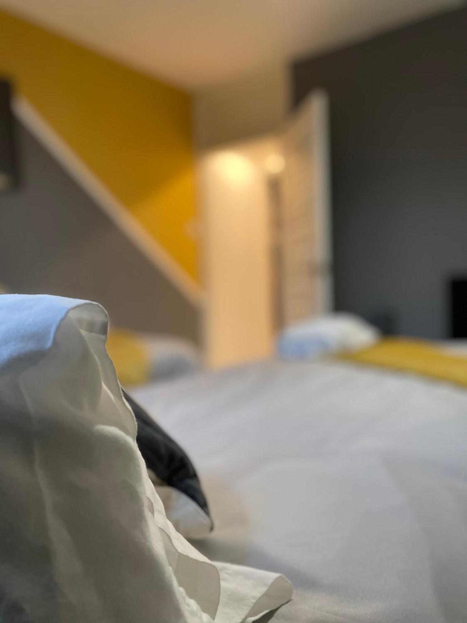 Home Sweet Home In Rg1 With Free Parking Reading Luaran gambar