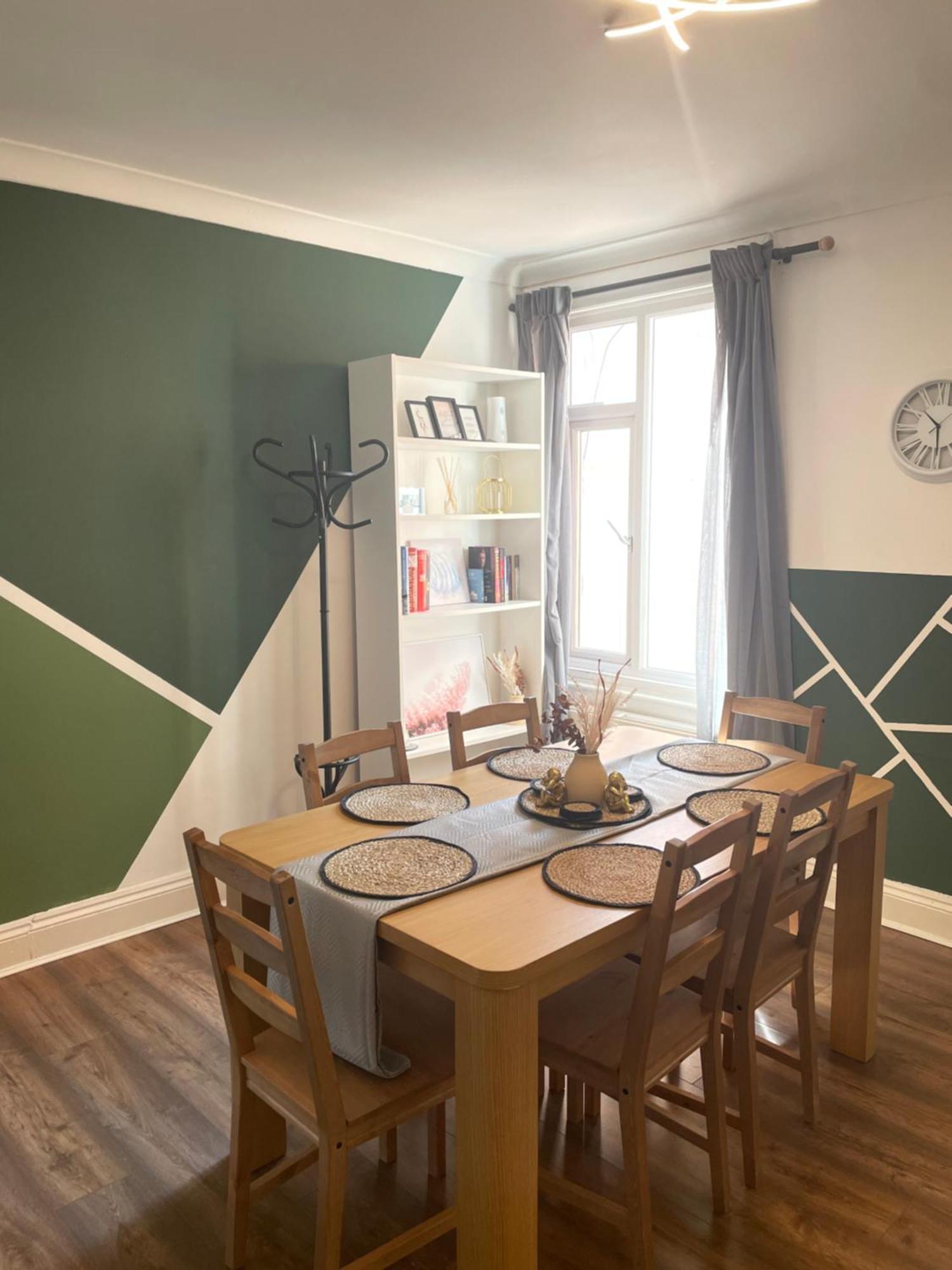 Home Sweet Home In Rg1 With Free Parking Reading Luaran gambar